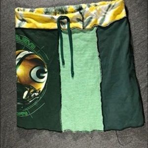 Packers skirt